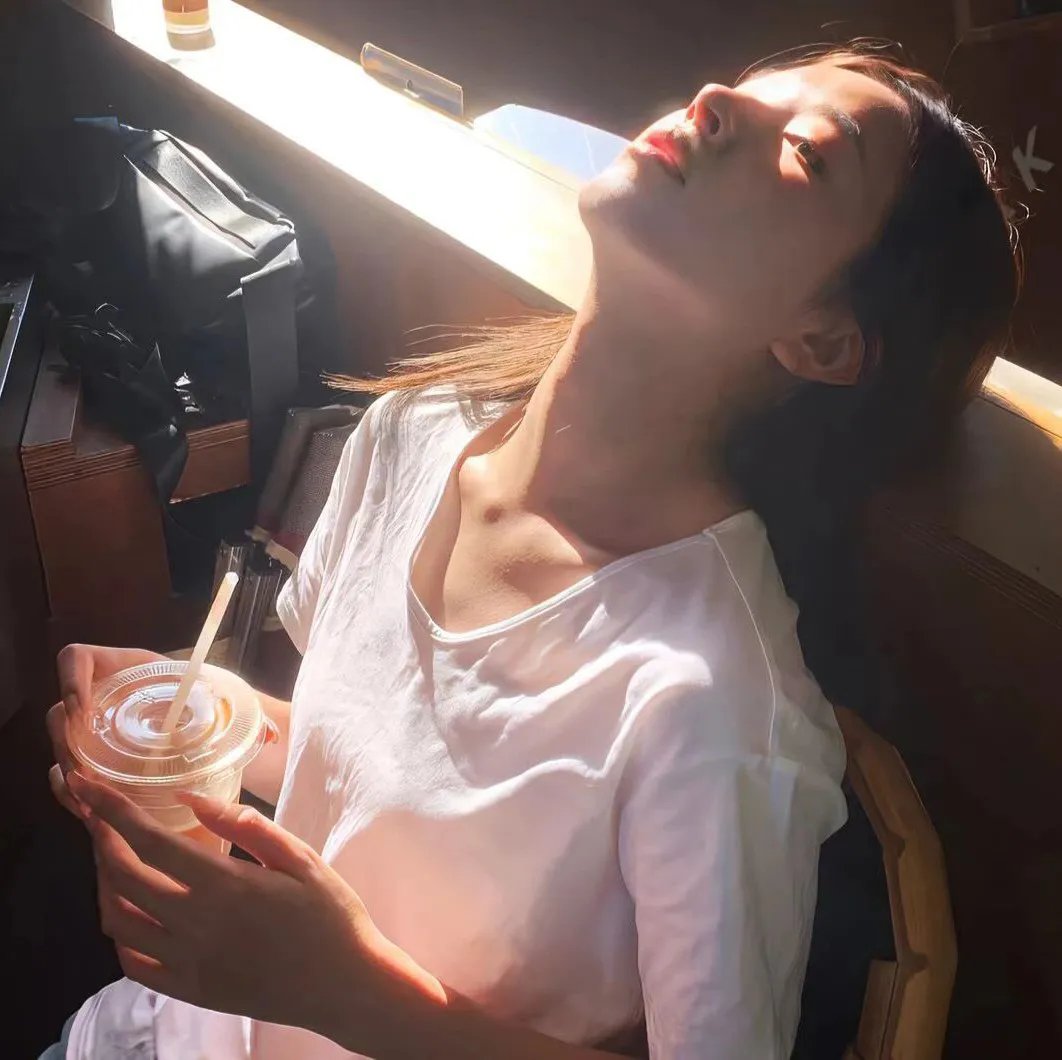 AEIOU爱之字母表